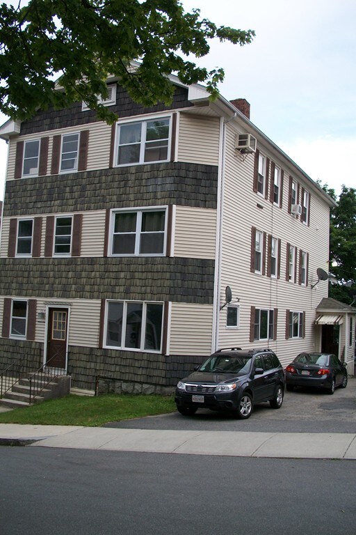 2 Village St, Worcester, MA 01604 - photo 3