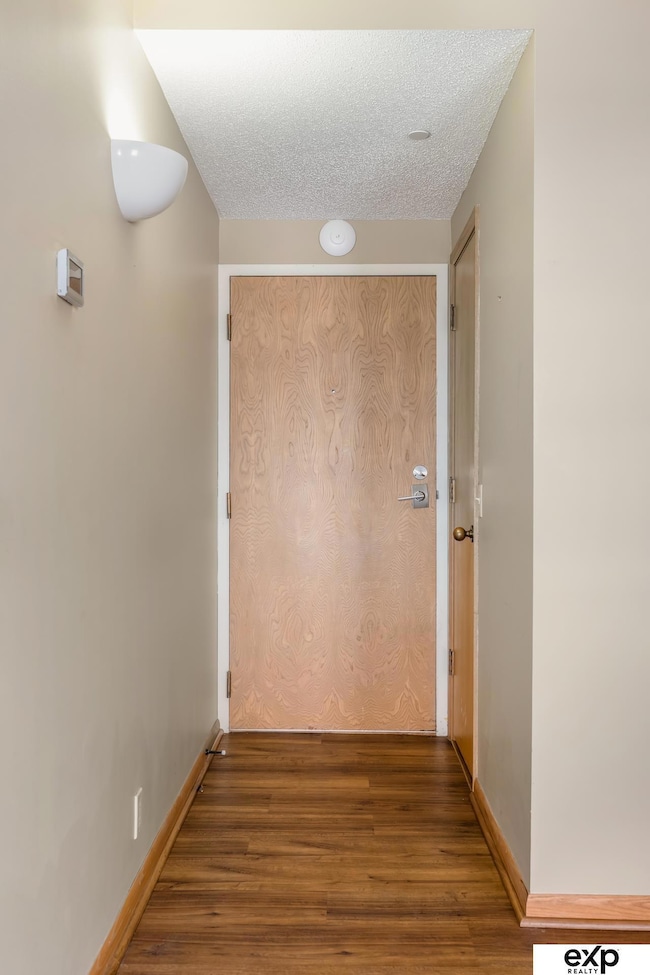 312 S 16th St unit 502, Omaha, NE 68102 - photo 6