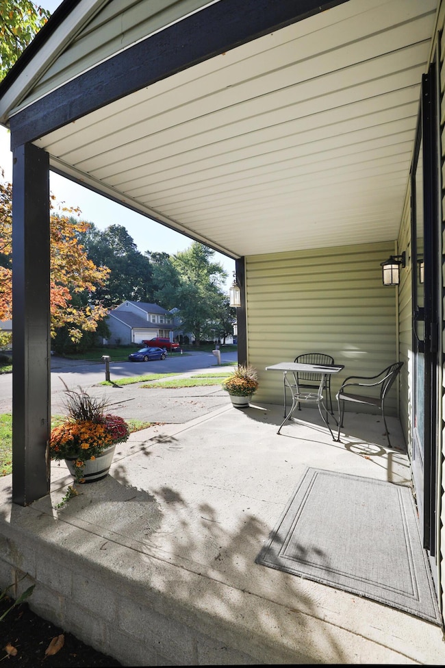 803 Lindenhaven Rd, Columbus, OH 43230 - photo 4