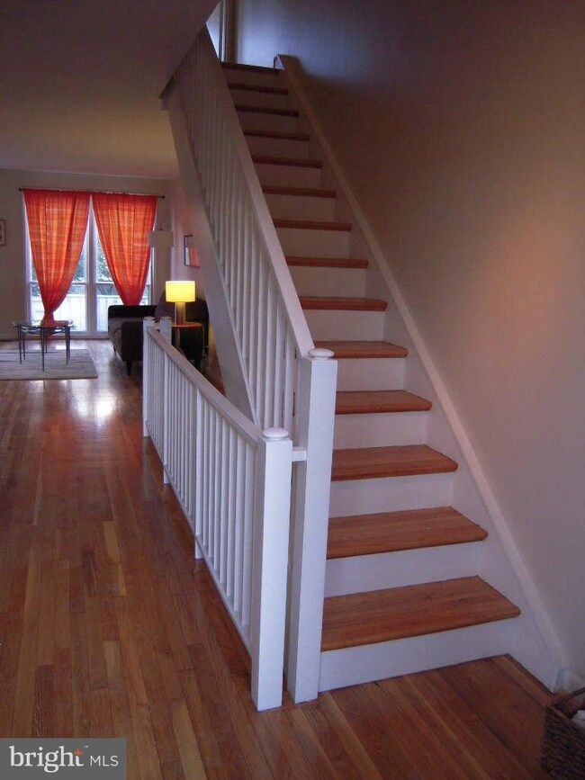 148 G St SW unit 152, Washington, DC 20024 - photo 3
