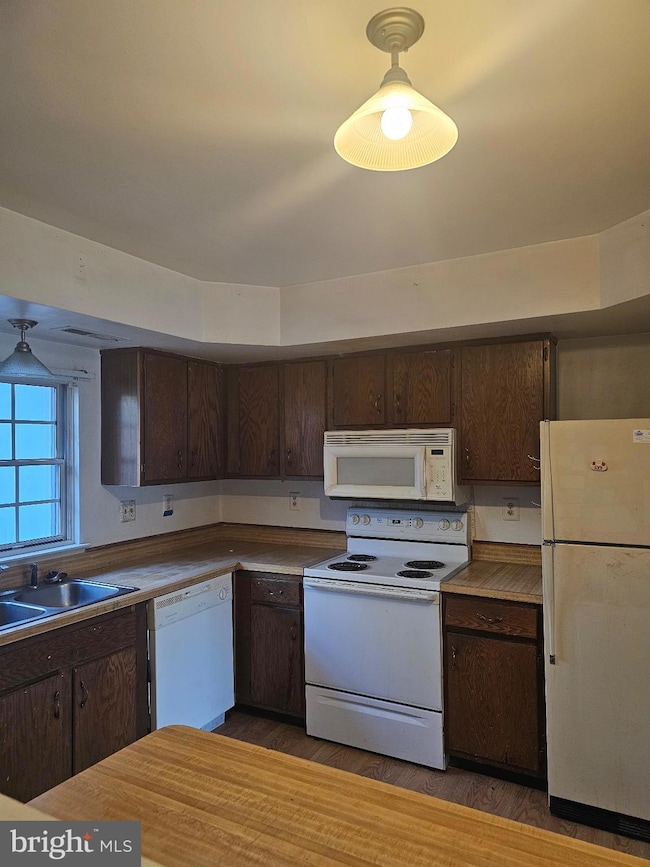 3705 Kempsford Field Place, Waldorf, MD 20602 - photo 3