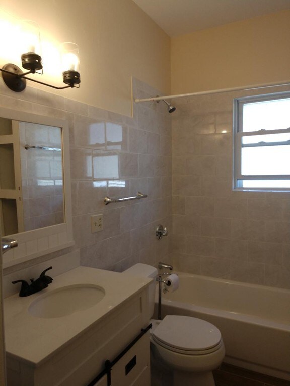 671 Maple St unit 2, Fall River, MA 02720 - photo 6