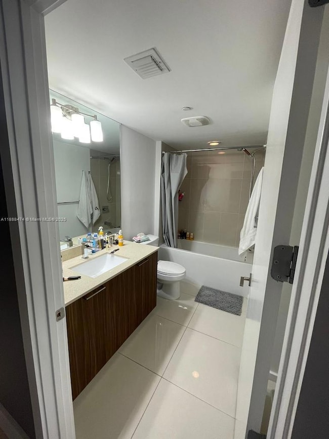 5250 Paseo unit 1702, Doral, FL 33166 - photo 7