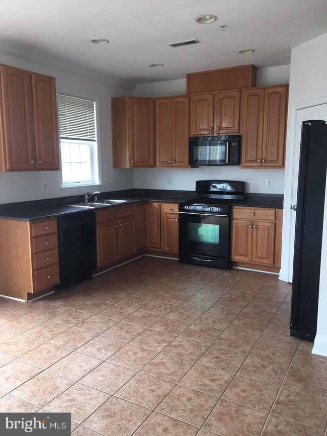 841 Ramsay St, Baltimore, MD 21230 - photo 4