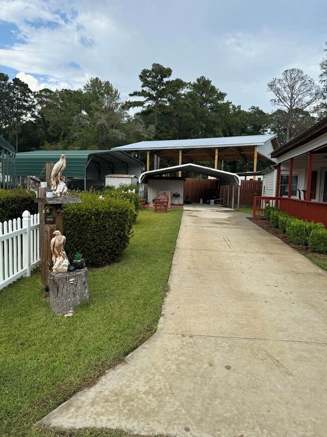 107 Winnie Loop, Eufaula, AL 36027 - photo 2