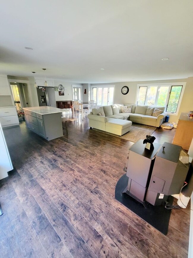 347 Mason Rd, Milford, NH 03055 - photo 6