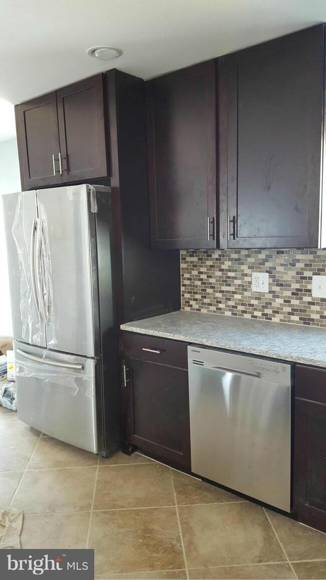 356 Cokeland S, Laurel, MD 20724 - photo 6