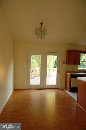 37 Oatfield Ct, Shepherdstown, WV 25443 - photo 3