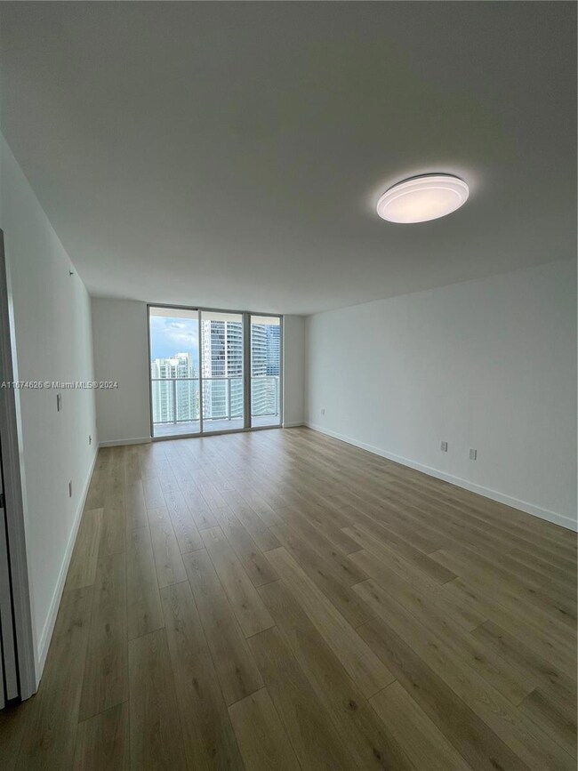 The Mark on Brickell unit 3205, Miami, FL 33131 - photo 4