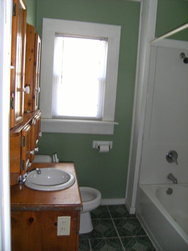 full bath main level