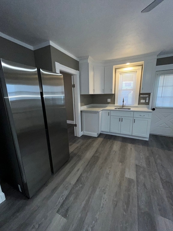 8 Camp St unit 1, Worcester, MA 01603 - photo 2