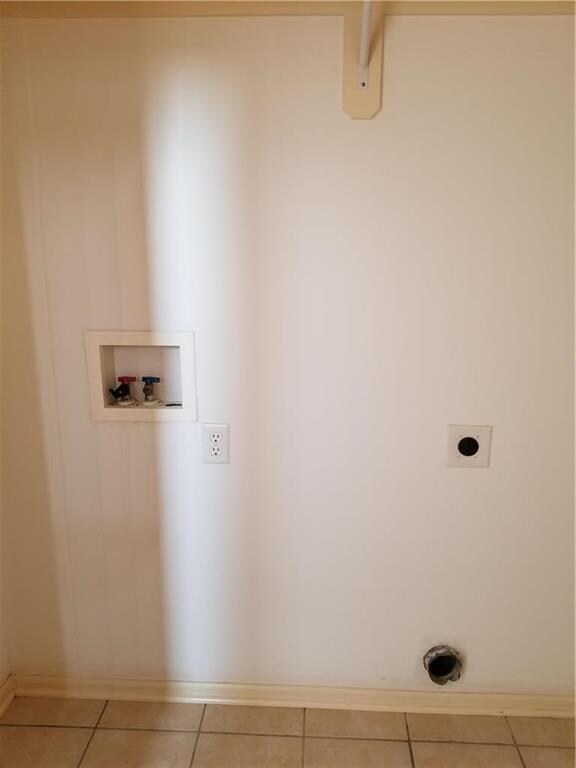 401 Eagle Glen Dr, Raymore, MO 64083 - photo 4