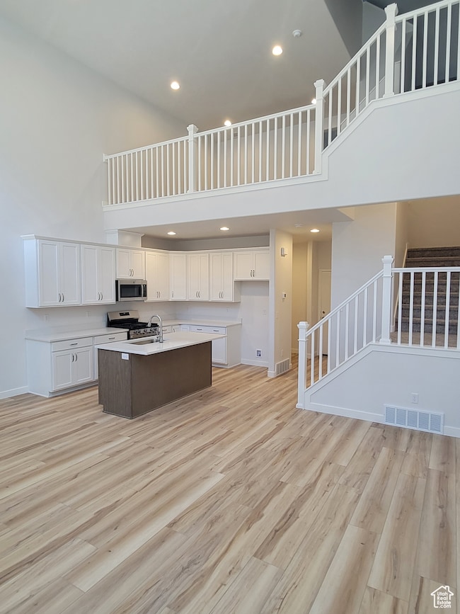 6818 S Clever Peak Ln unit 267, West Jordan, UT 84081 - photo 2