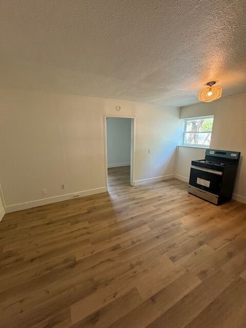 675 E North 16th St unit 1/2, Abilene, TX 79601 - photo 4