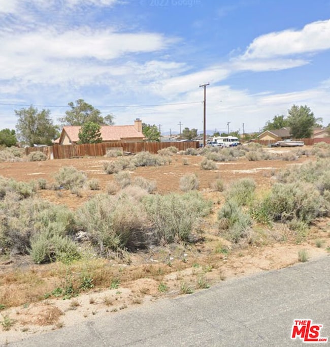 203 N A, California City, CA 93505 - photo 2