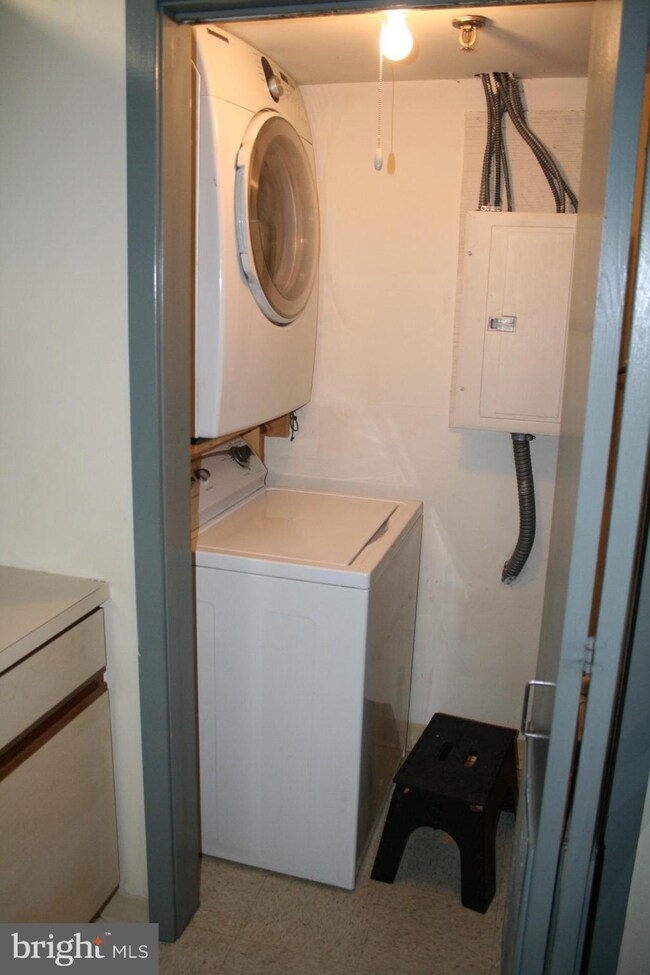 350 Main St unit 306, Red Hill, PA 18076 - photo 3