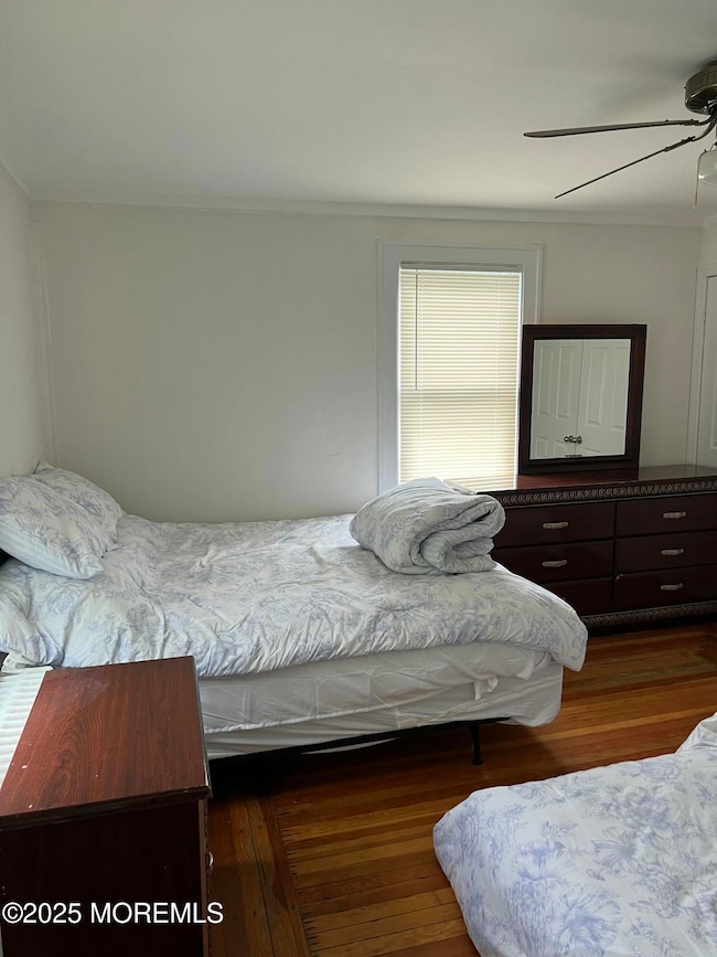 bedroom.105poplar