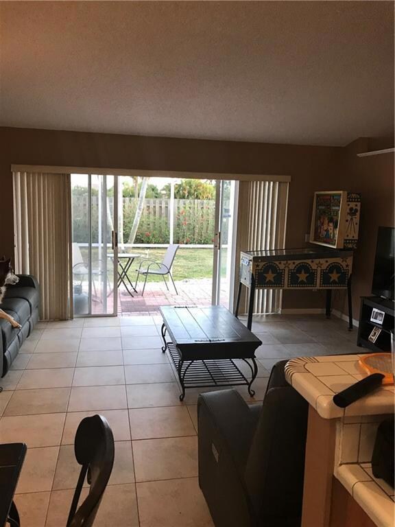 9624 Tavernier Dr, Boca Raton, FL 33496 - photo 6