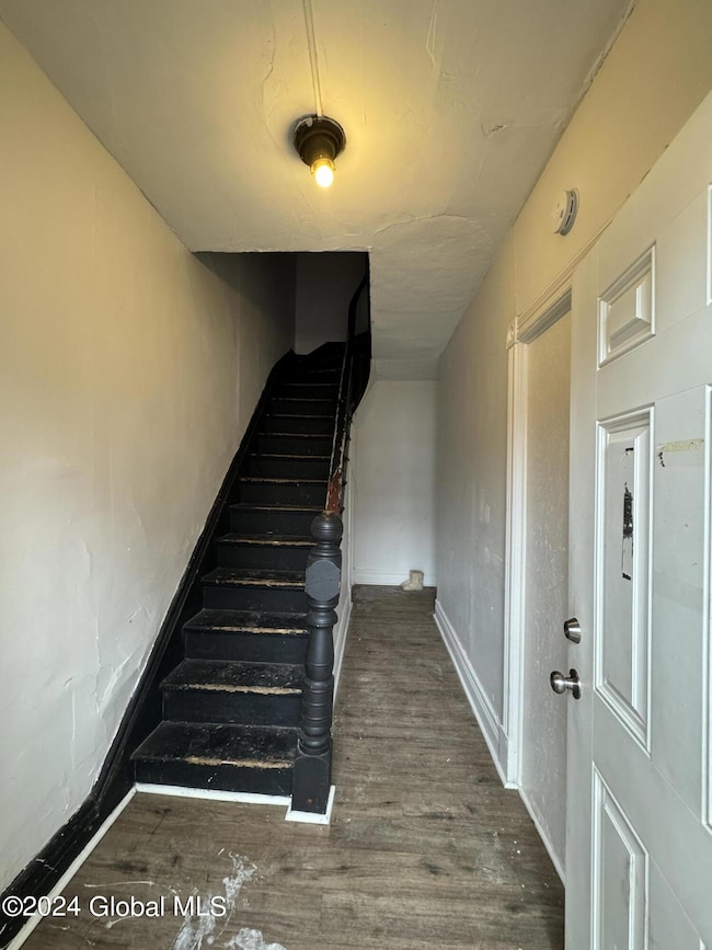 273 2nd St, Albany, NY 12206 - photo 2