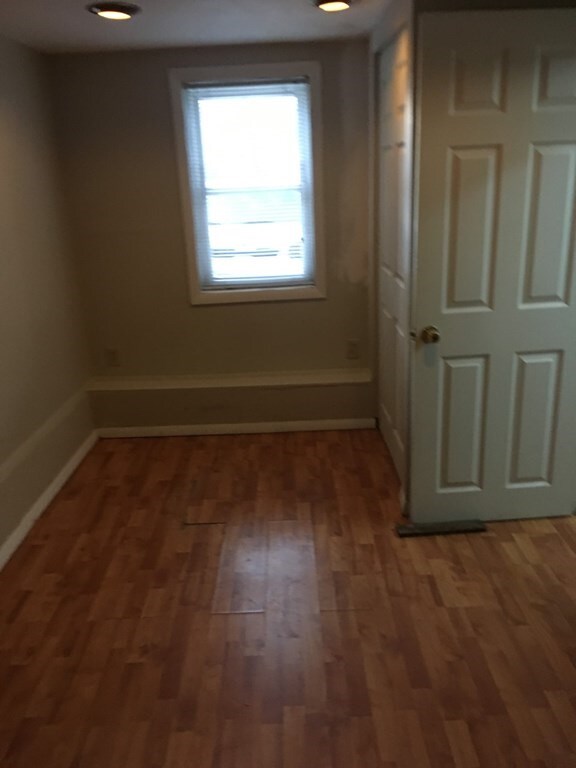 10 Spring St unit 10, Woburn, MA 01801 - photo 7