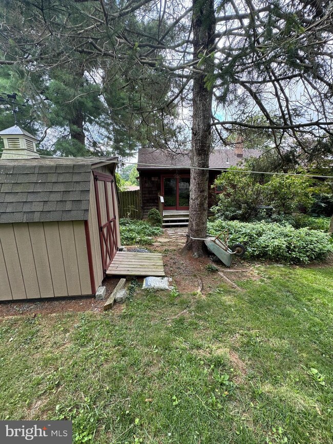 9 Worthington Dr, Ewing, NJ 08638 - photo 6