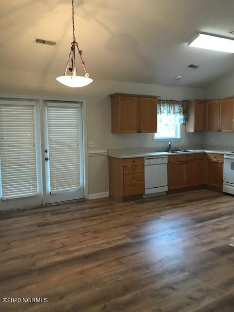 6309 Baylor Dr, Wilmington, NC 28412 - photo 4