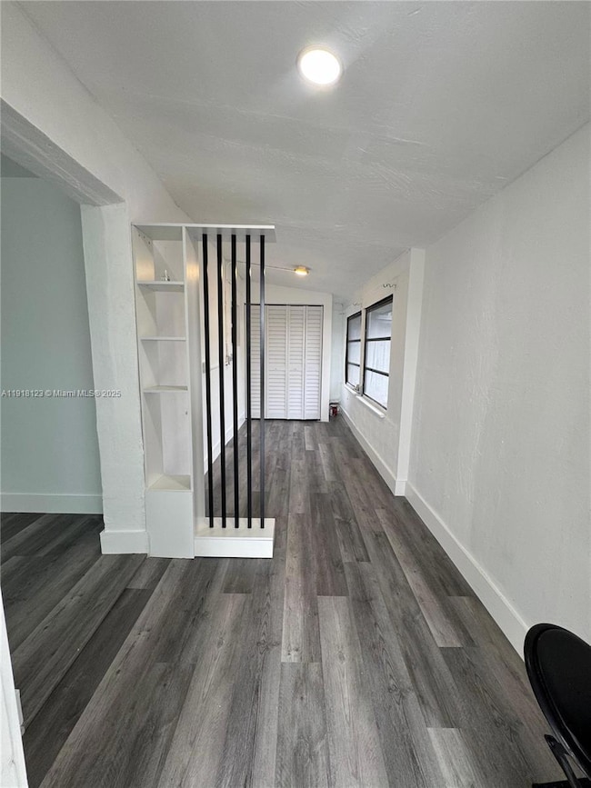 5611 SW 38th St, Davie, FL 33314 - photo 4