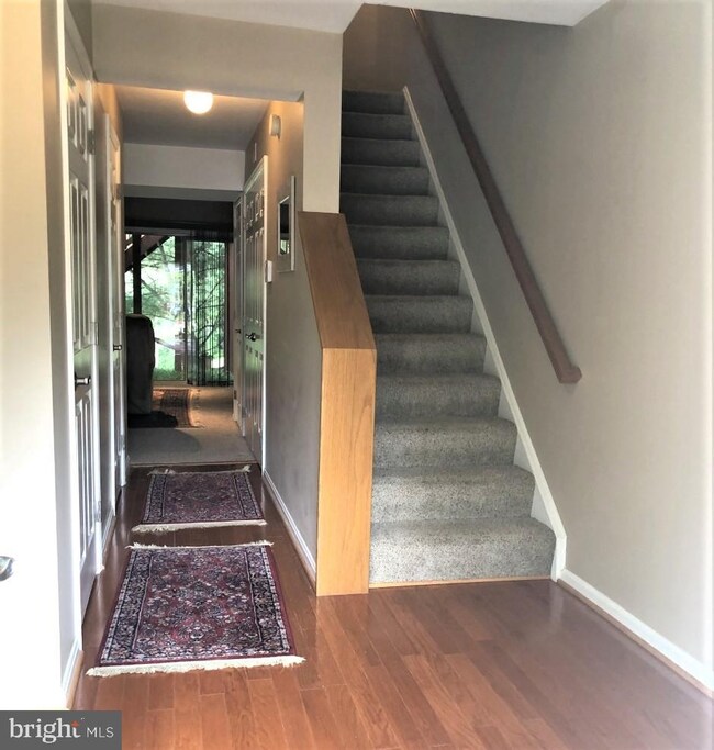 5363 Chase Lions Way, Columbia, MD 21044 - photo 3