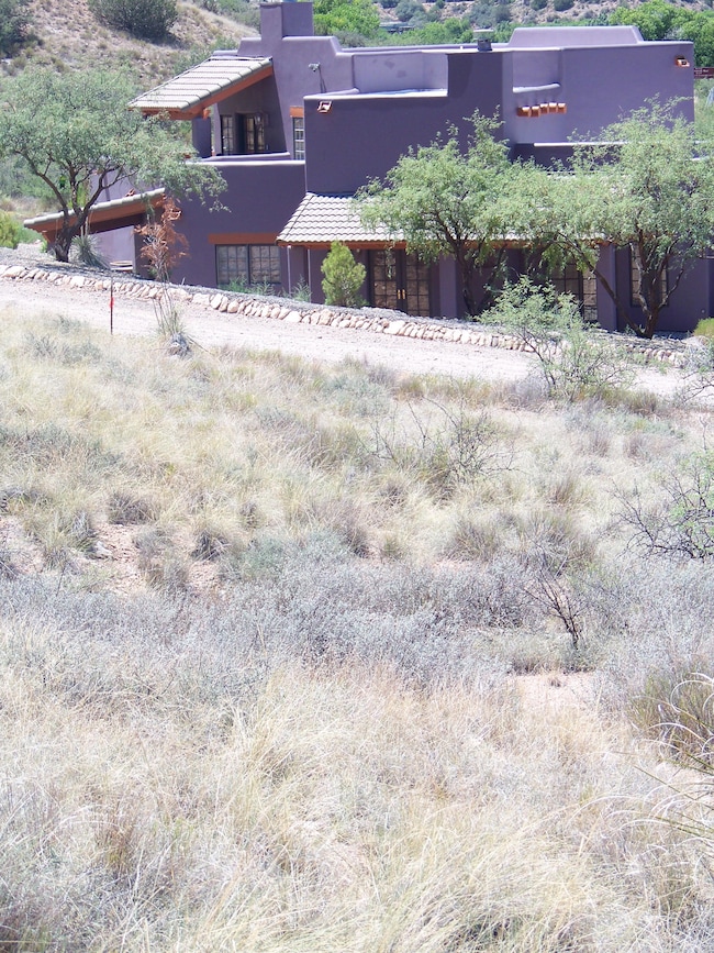 Your closest neighbor to the S.