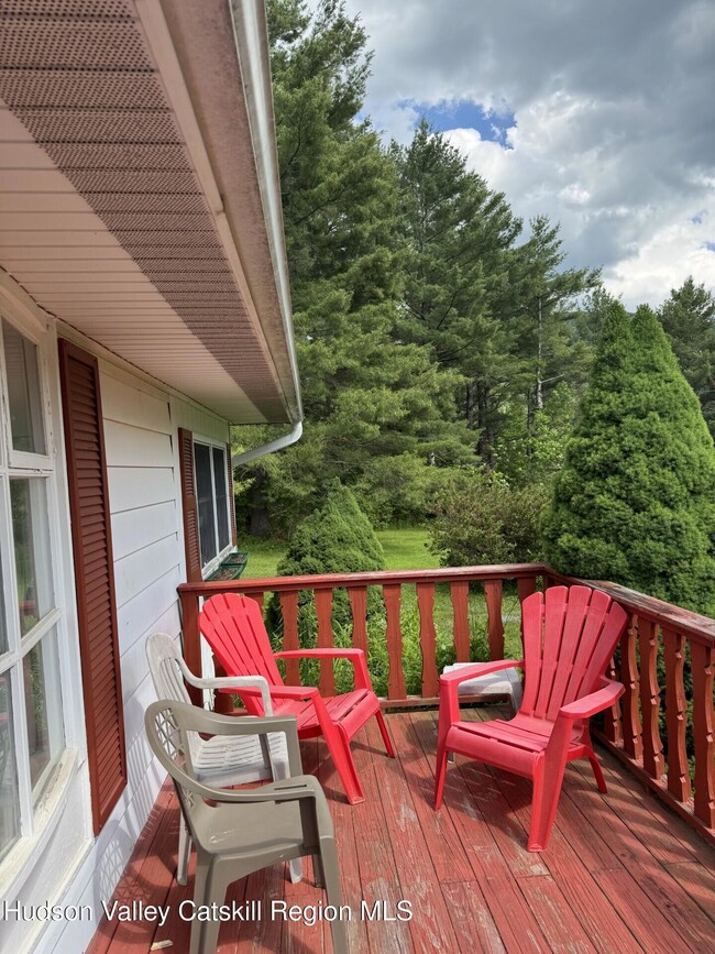 slater front porch