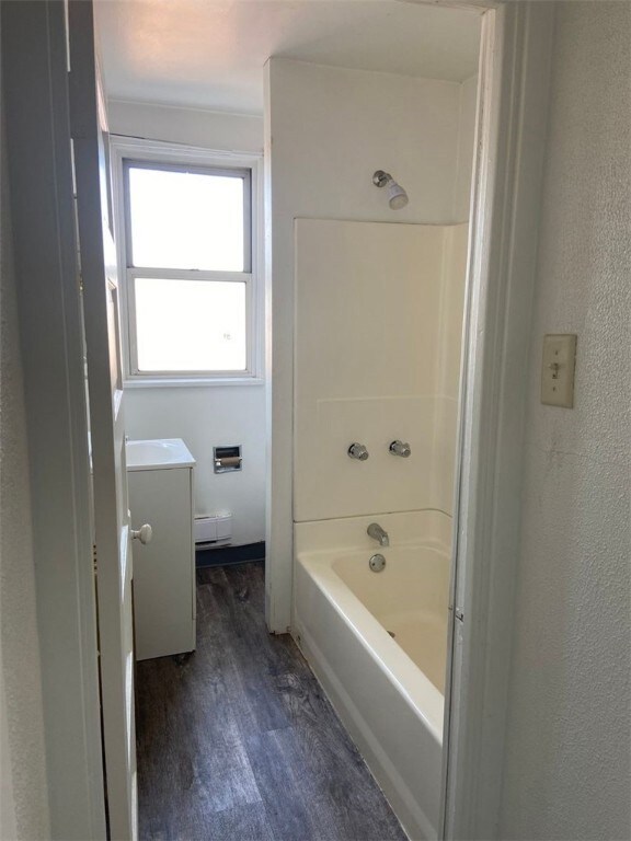 121 Mckinley Ave unit a, Vandergrift, PA 15690 - photo 3