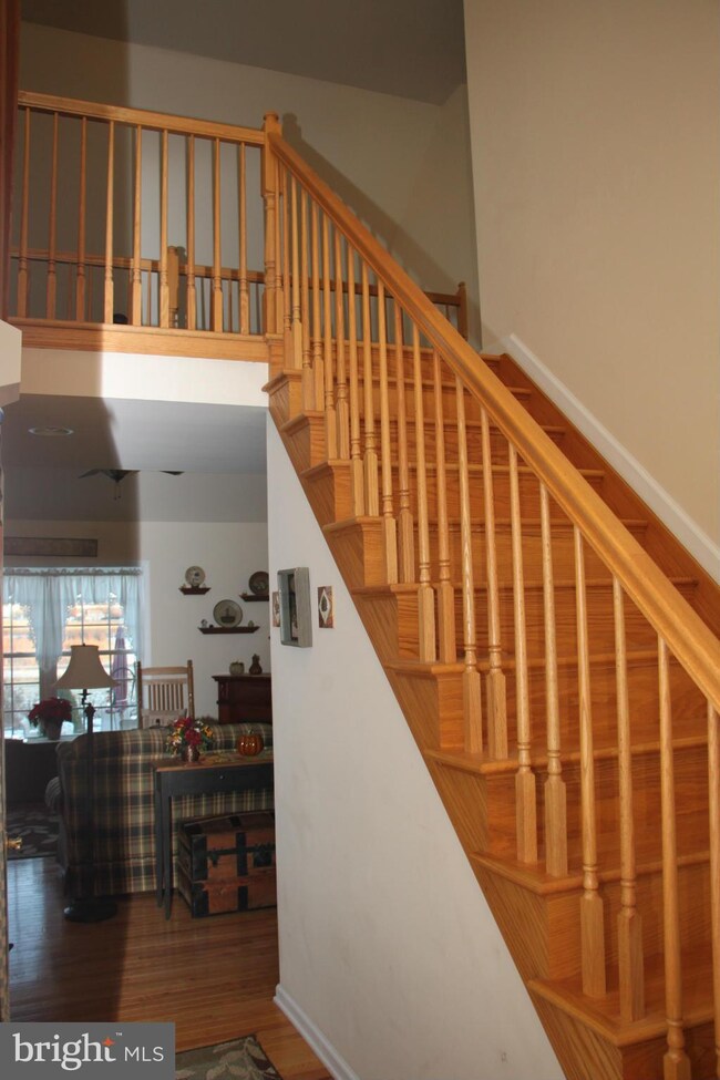 316 Martina Dr, Chambersburg, PA 17201 - photo 2