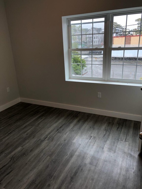 11 Ashton Place unit 108, Methuen, MA 01844 - photo 5