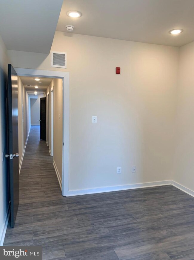 5112 Arch St unit 1, Philadelphia, PA 19139 - photo 6