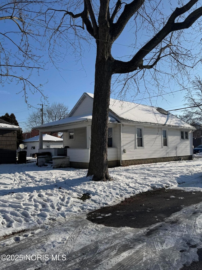 724 Thurston St, Defiance, OH 43512 - photo 3