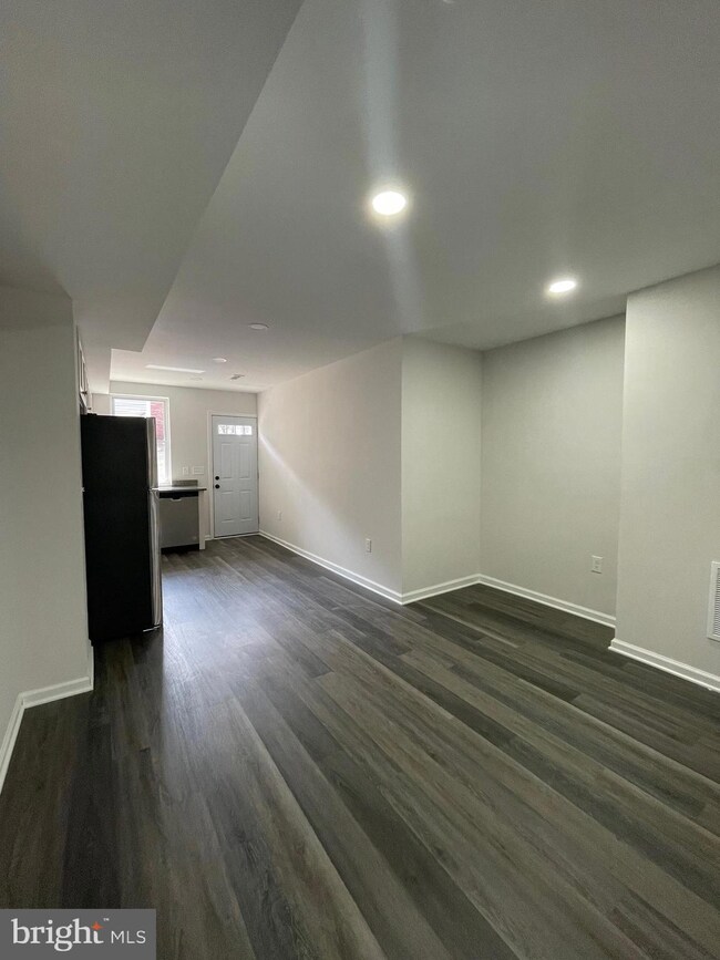 1606 N Wolfe St, Baltimore, MD 21213 - photo 7