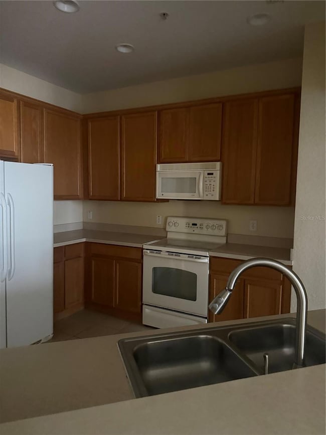 3341 Whitestone Cir unit 206, Kissimmee, FL 34741 - photo 6