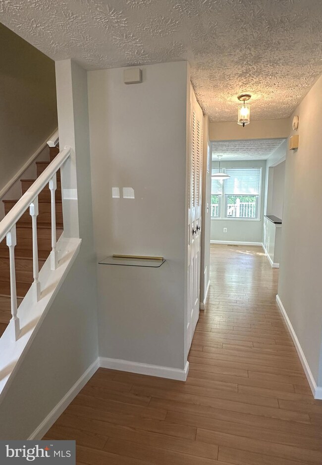 9114 Briarchip St, Laurel, MD 20708 - photo 3