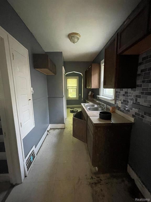 9975 Mark Twain St, Detroit, MI 48227 - photo 5