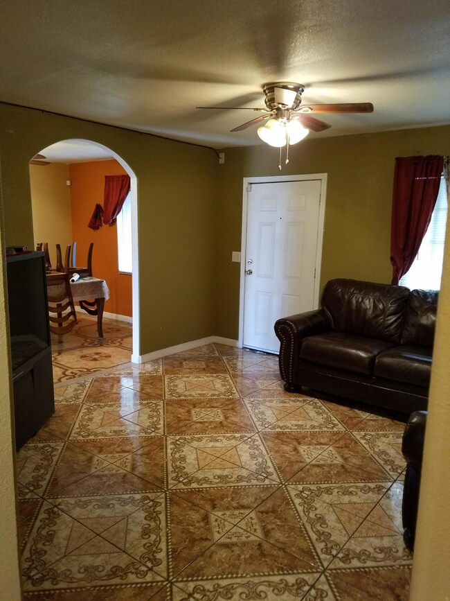 14572 Imperial Rd, Poplar, CA 93257 - photo 7