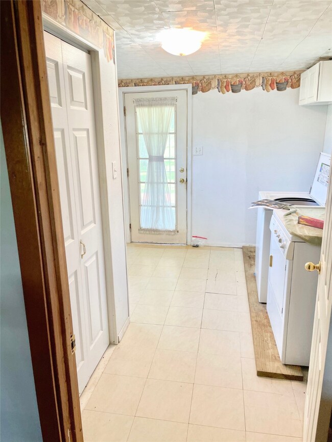 17727 County Road 489, Brazoria, TX 77422 - photo 4