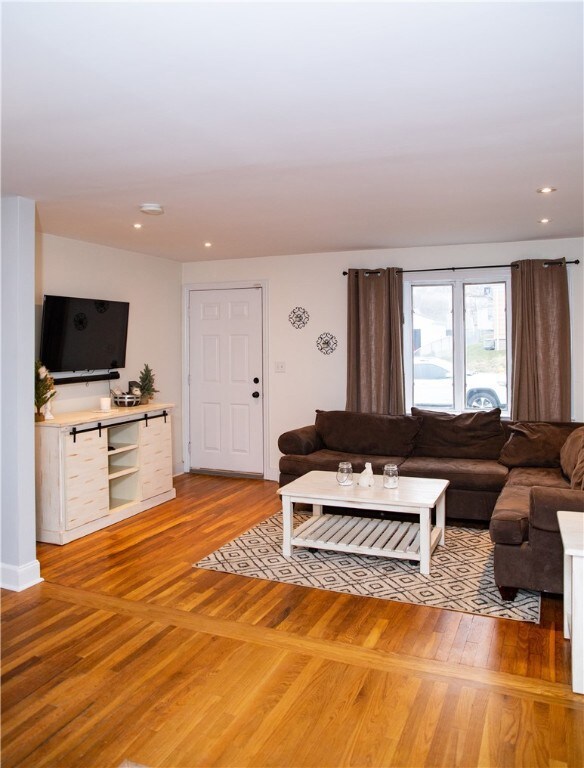 63 Massey Rd, Tiverton, RI 02878 - photo 6