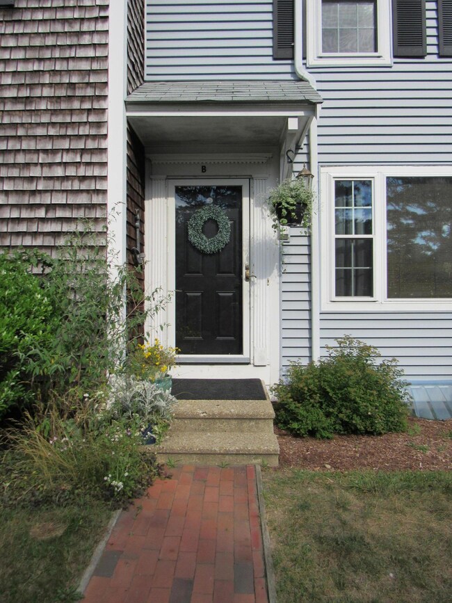 569 Carriage Shop Rd unit 569BU, East Falmouth, MA 02536 - photo 2