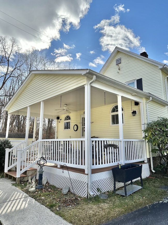 487 Plainville Ave, Unionville, CT 06085 - photo 4