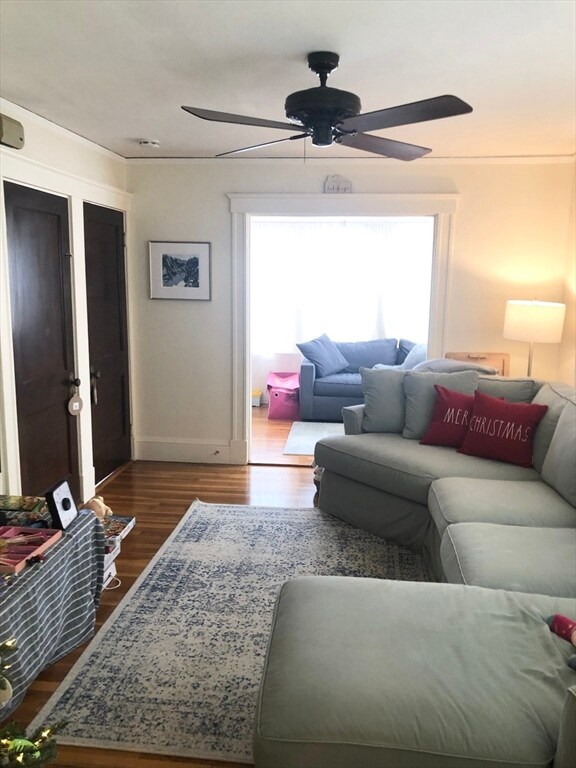 98 Warwick Rd unit 100, West Newton, MA 02465 - photo 4