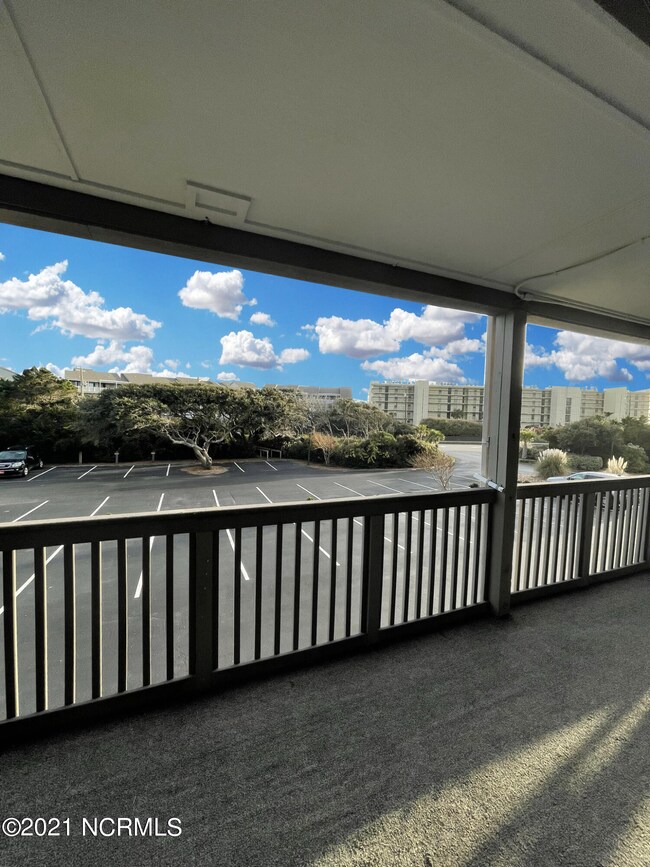 2304 W Ft MacOn Rd unit 113h, Atlantic Beach, NC 28512 - photo 2