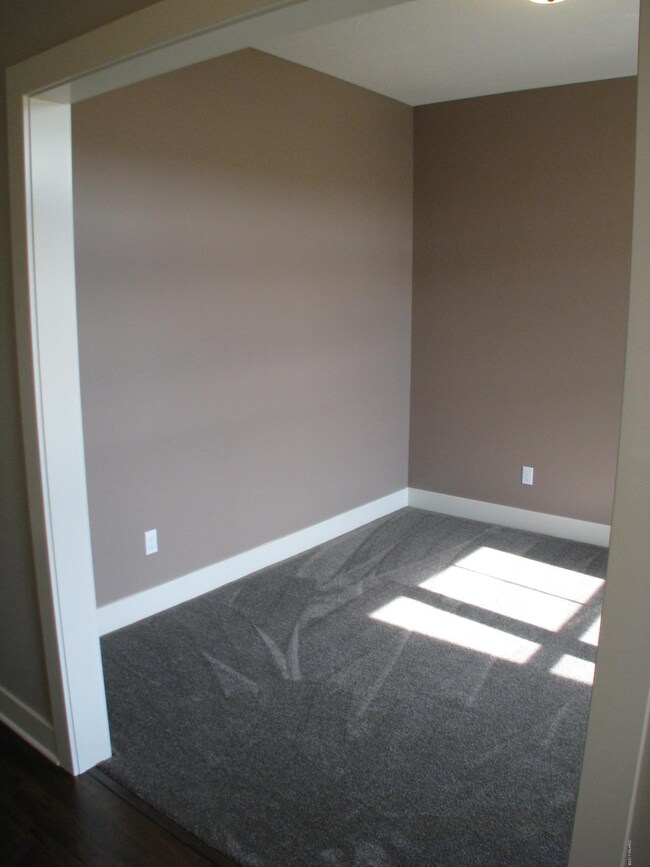 Flex Room