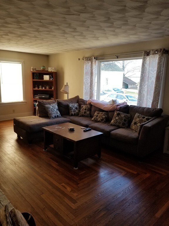 32 Central St, Warren, MA 01083 - photo 7