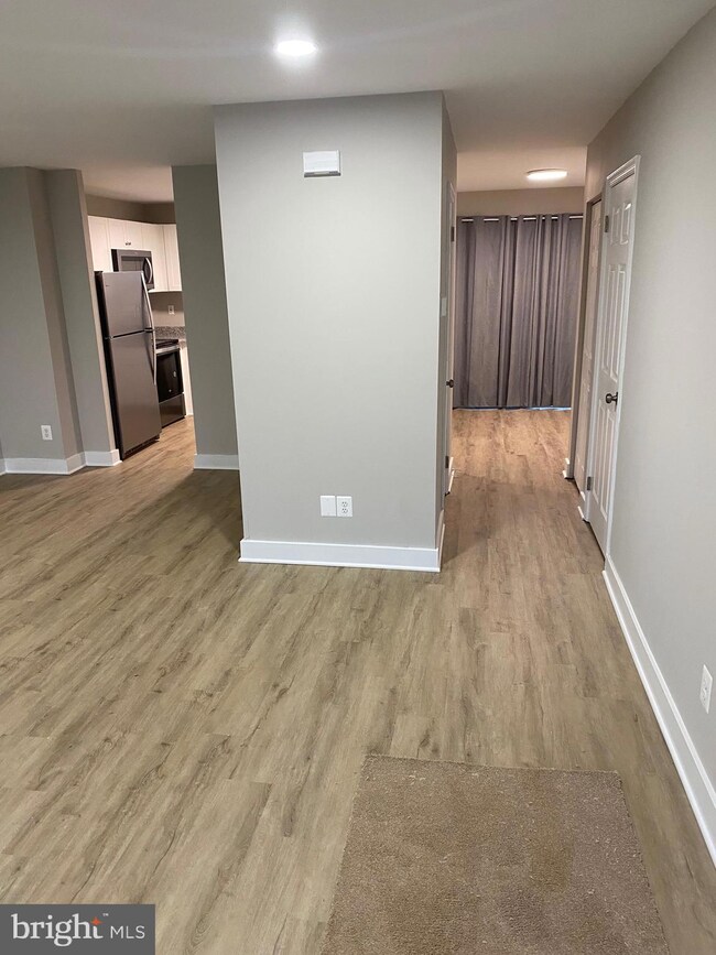 1219 Windmill Cir, Norristown, PA 19403 - photo 6