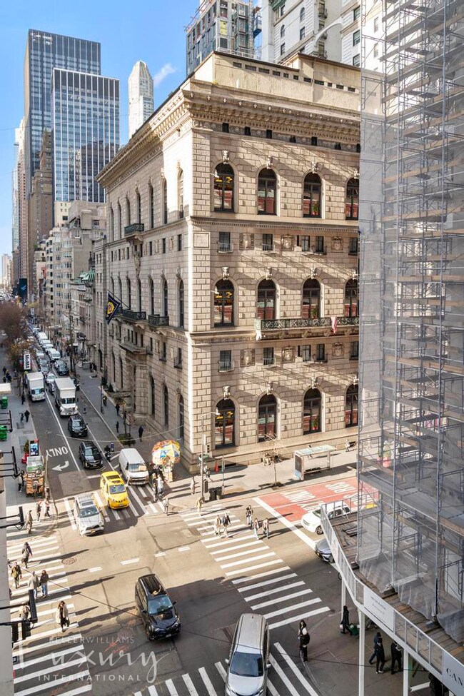 unlisted-address, New York, NY 10022 - photo 5